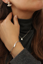 Cargar imagen en el visor de la galería, pulsera fluid