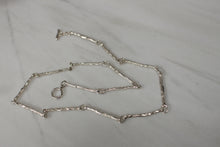 Cargar imagen en el visor de la galería, Collar Bone