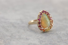 Cargar imagen en el visor de la galería, Anillo wheel of fortune