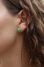 Cargar imagen en el visor de la galería, Aretes esmeralda en bruto grandes