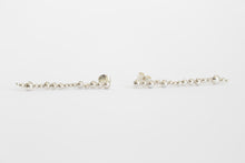 Cargar imagen en el visor de la galería, Aretes Pulula