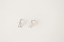 Cargar imagen en el visor de la galería, Aretes Monito Palito