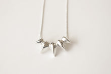 Cargar imagen en el visor de la galería, Collar Picos