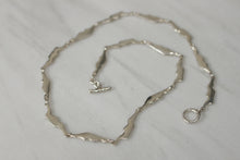 Cargar imagen en el visor de la galería, Collar Fluid
