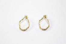 Cargar imagen en el visor de la galería, Aretes alambre
