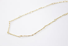 Cargar imagen en el visor de la galería, Collar Bone
